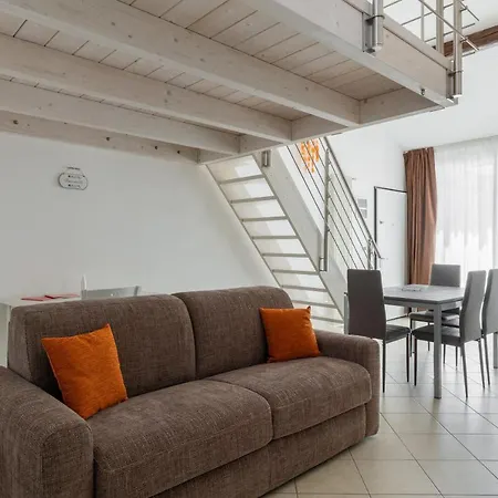 Cozy Mezzanine Apartment By Wonderful Italy Bologna Exterior foto